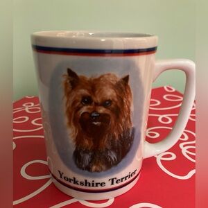 Yorkshire Terrier Coffee Cup
Designed by Papel Freelance Thailand